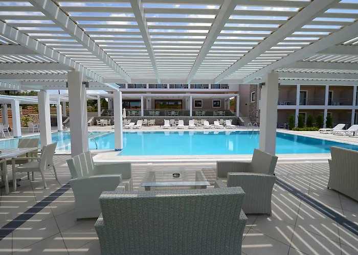 Arty Grand Hotel